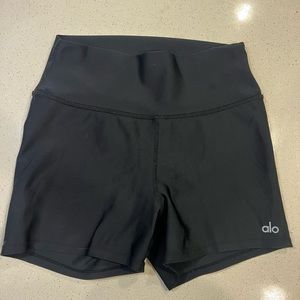 Alo biker shorts